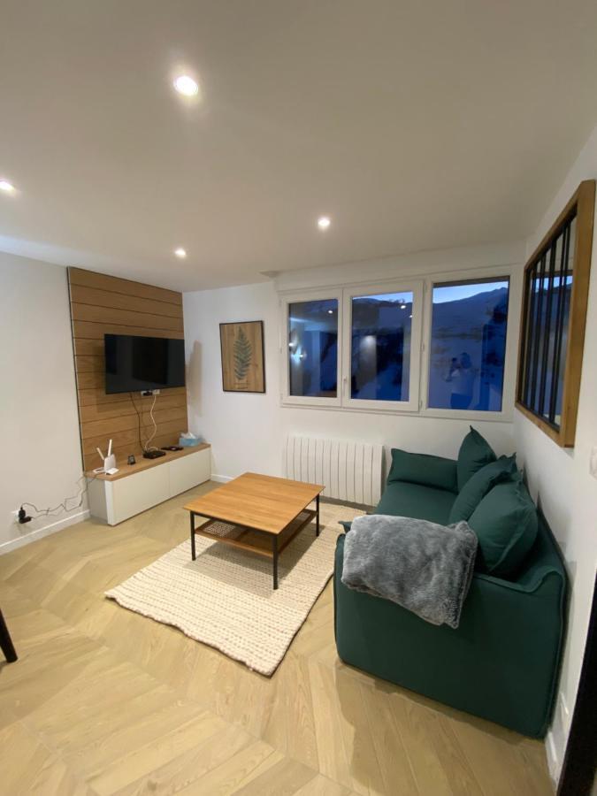 Appartement Neuf Tout Confort 55 M2 - 2 Chambres Pour 4/6 Personnes Le Chambon Luaran gambar